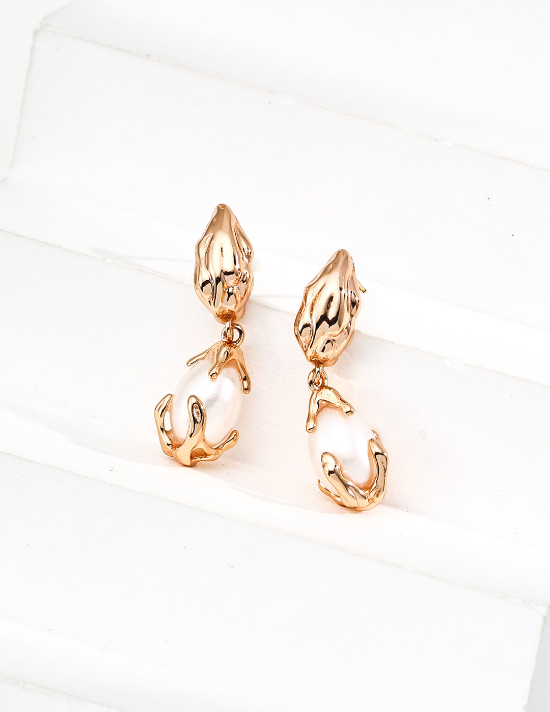 925 Silver Earring 18K Gold Plated with Nature Pearl